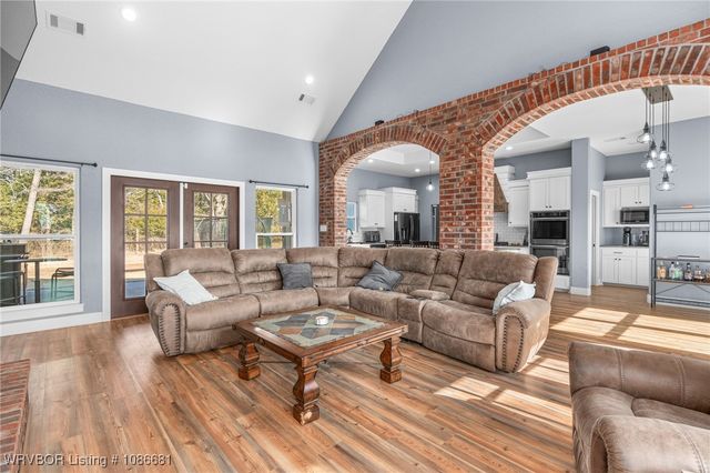 5533 Wildwood Road, Van Buren, AR 72956