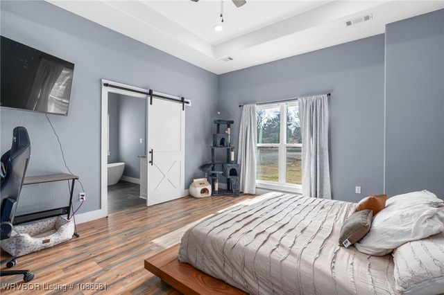 5533 Wildwood Road, Van Buren, AR 72956