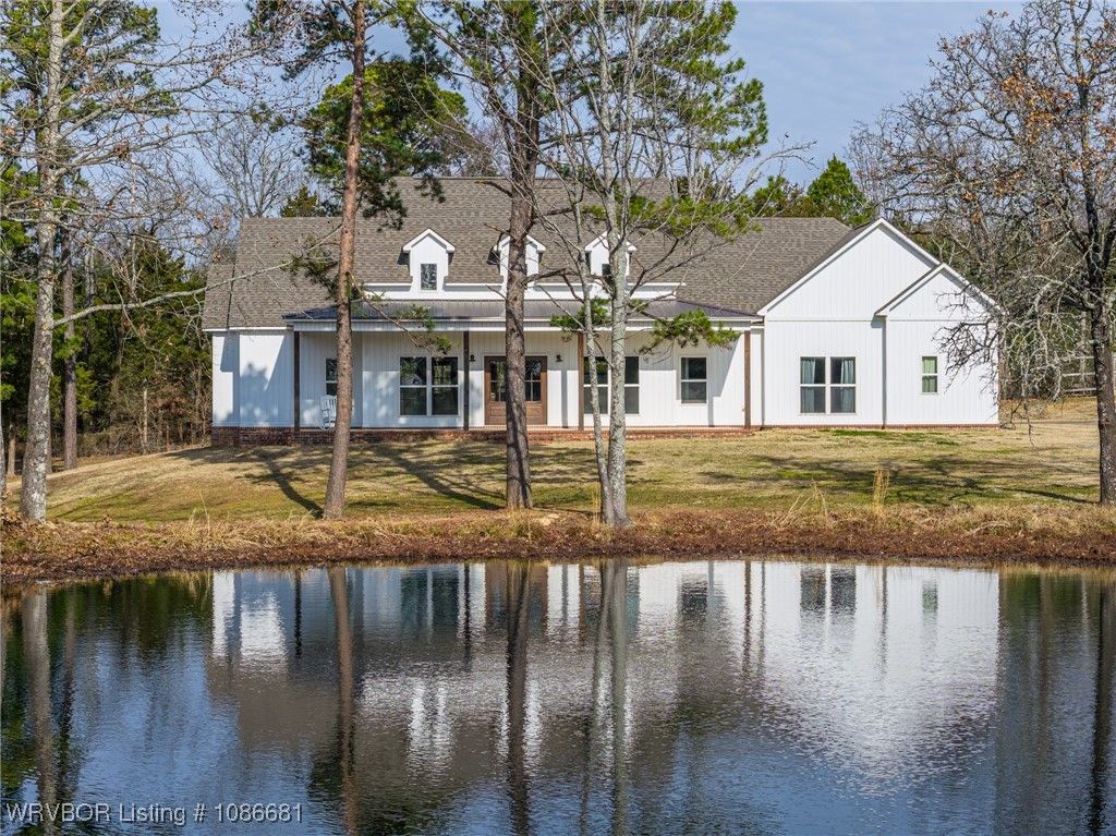 5533 Wildwood Road, Van Buren, AR 72956