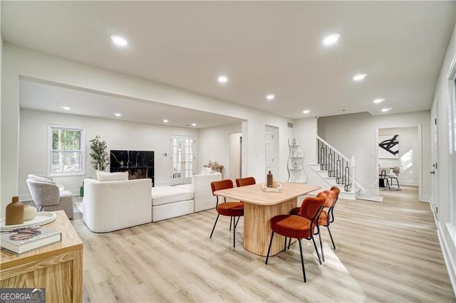 1414 Logan Circle, Marietta, GA 30062