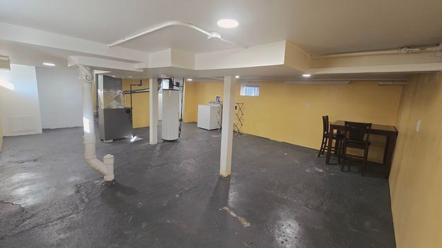 595 W Bridge Street, Kankakee, IL 60901