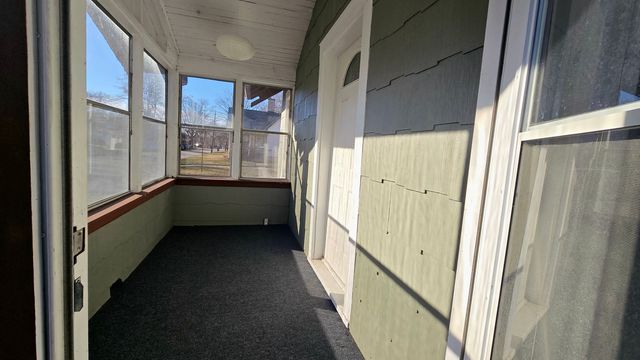 595 W Bridge Street, Kankakee, IL 60901