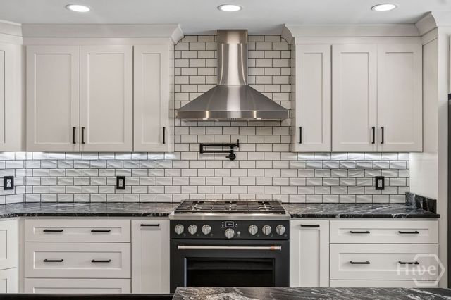 1040 Sapphire Trail, Bogart, GA 30622