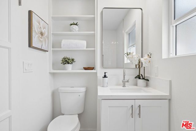 11814 Beatrice Street, Culver City, CA 90230