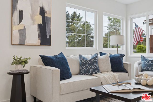 11814 Beatrice Street, Culver City, CA 90230