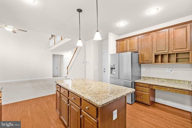 18706 KERILL RD, Triangle, VA 22172