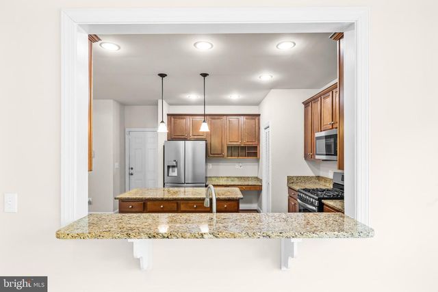 18706 KERILL RD, Triangle, VA 22172