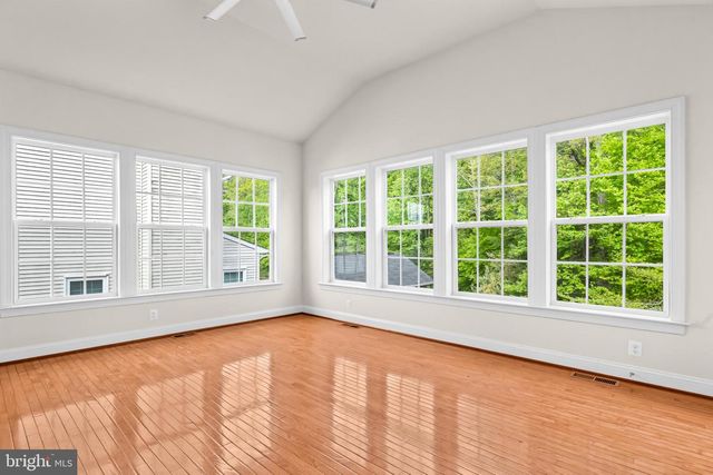 18706 KERILL RD, Triangle, VA 22172