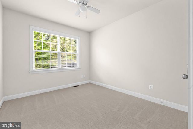 18706 KERILL RD, Triangle, VA 22172