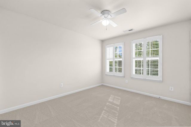 18706 KERILL RD, Triangle, VA 22172