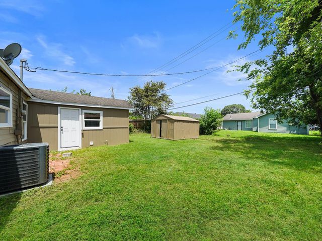 8771 Josie Street, Houston, TX 77029
