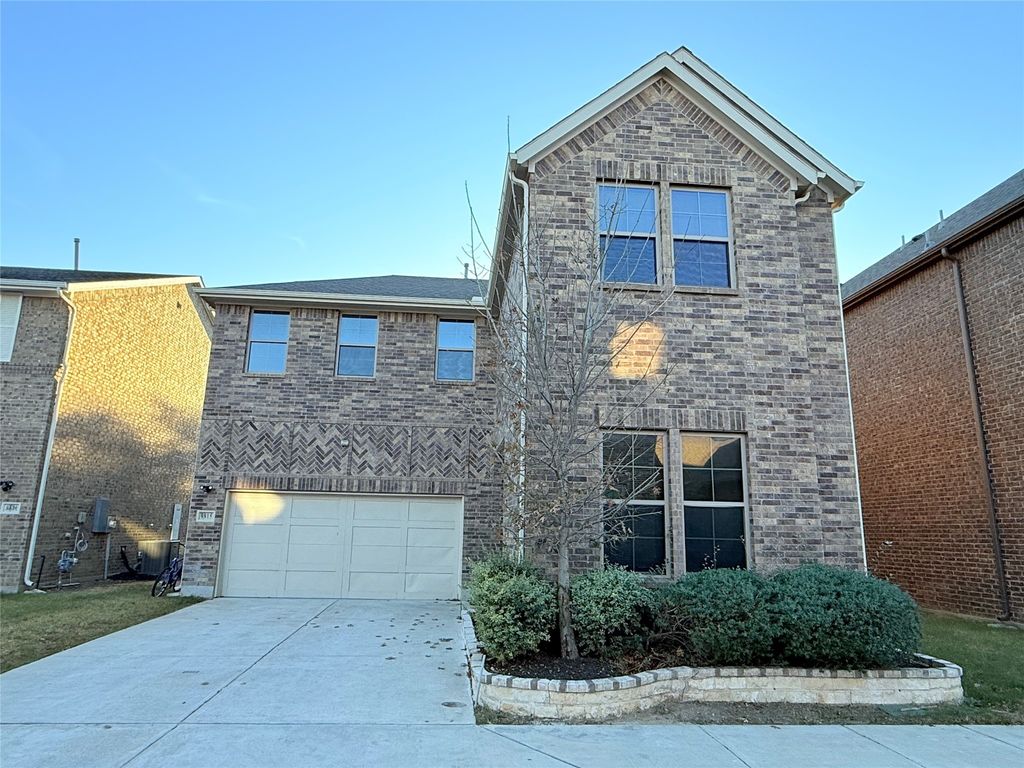 9815 Romo Street, Irving, TX 75063