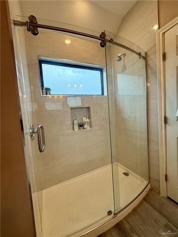 2213 E 20th Street, Mission, TX 78572