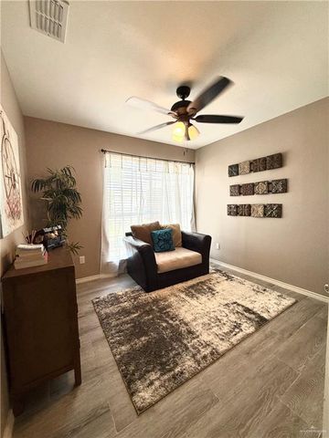 2213 E 20th Street, Mission, TX 78572