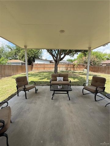 2213 E 20th Street, Mission, TX 78572