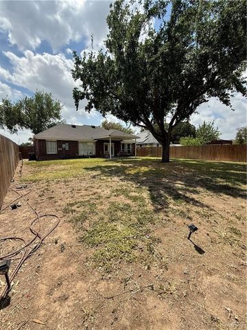 2213 E 20th Street, Mission, TX 78572