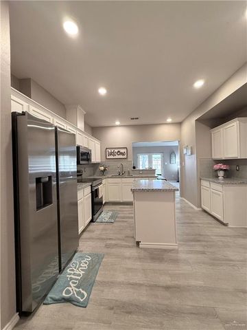 2213 E 20th Street, Mission, TX 78572