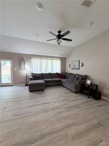 2213 E 20th Street, Mission, TX 78572