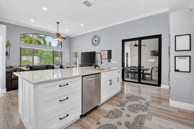 6133 Indian Forest Circle, Lake Worth, FL 33463