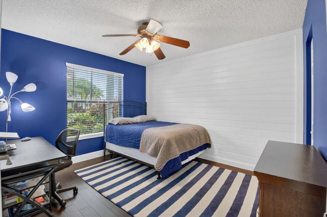 6133 Indian Forest Circle, Lake Worth, FL 33463