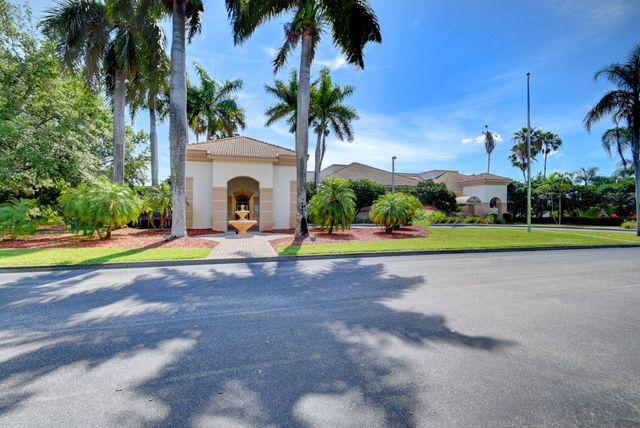 6133 Indian Forest Circle, Lake Worth, FL 33463