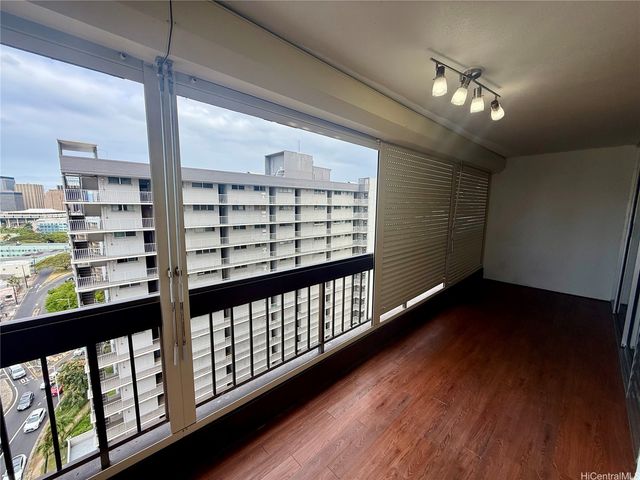 775 Kinalau Place 1502, Honolulu, HI 96813