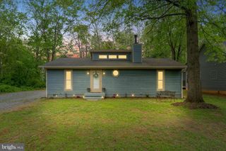 1912 LAKEVIEW PKWY, Locust Grove, VA 22508