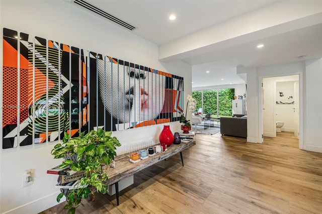 79 W Shore Dr, Miami, FL 33133