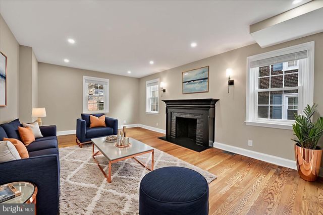 817 W 32ND ST, Wilmington, DE 19802