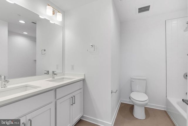 3022 SCHIRRA LN, Philadelphia, PA 19125