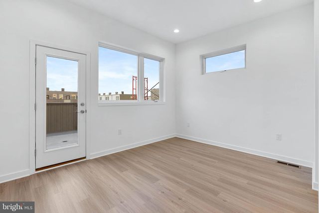 3022 SCHIRRA LN, Philadelphia, PA 19125