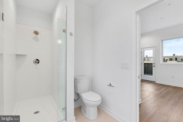 3022 SCHIRRA LN, Philadelphia, PA 19125