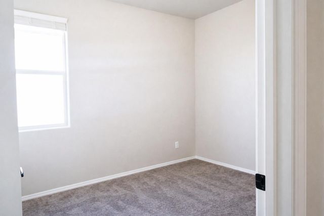 704 Amatista Loop SE, Rio Rancho, NM 87124