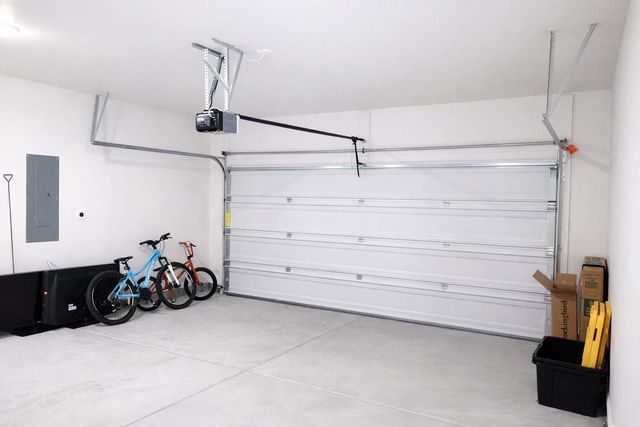 704 Amatista Loop SE, Rio Rancho, NM 87124