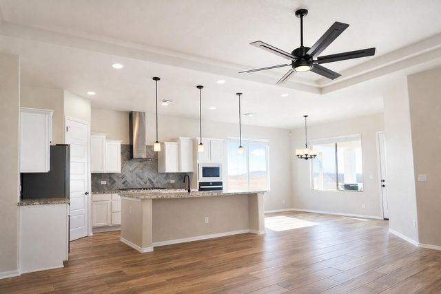 704 Amatista Loop SE, Rio Rancho, NM 87124