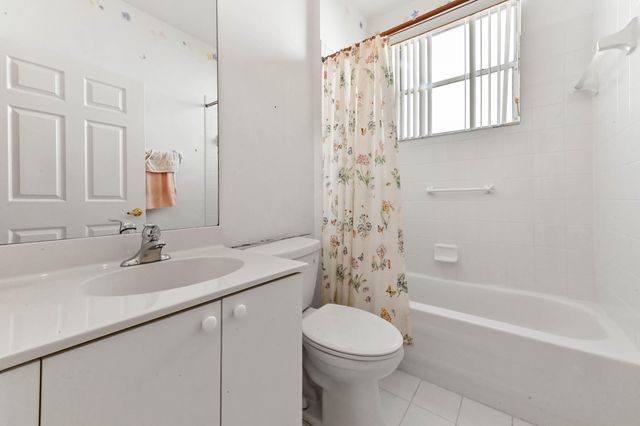 7874 Laina Lane 1, Boynton Beach, FL 33437