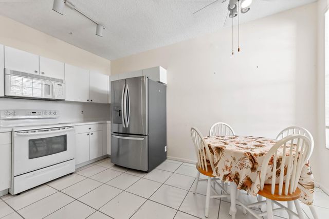 7874 Laina Lane 1, Boynton Beach, FL 33437