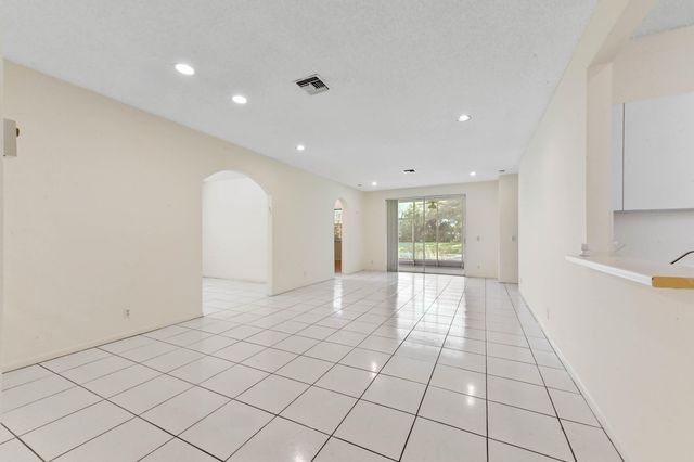 7874 Laina Lane 1, Boynton Beach, FL 33437