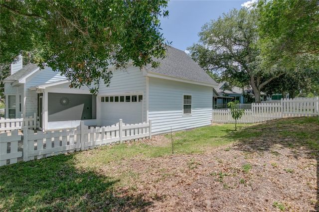 933 LAKE ELSIE DRIVE, Tavares, FL 32778