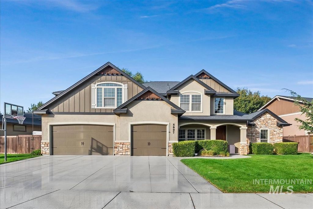 5897 N Maximus Way, Meridian, ID 83646
