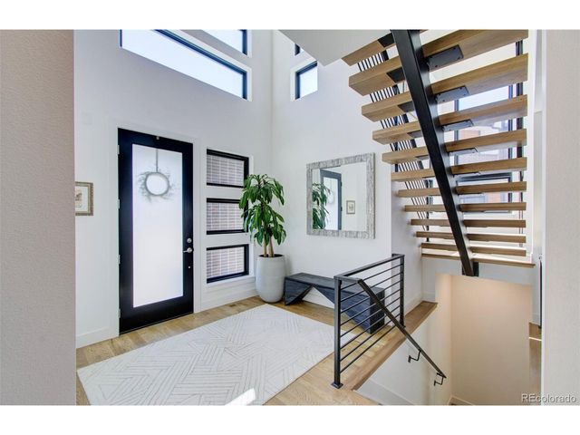 4224 E Dickenson Pl, Denver, CO 80222