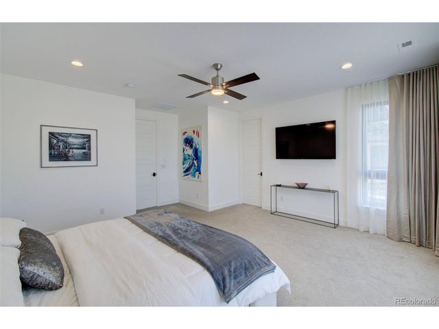 4224 E Dickenson Pl, Denver, CO 80222