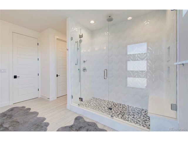 4224 E Dickenson Pl, Denver, CO 80222