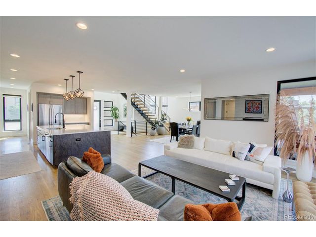 4224 E Dickenson Pl, Denver, CO 80222