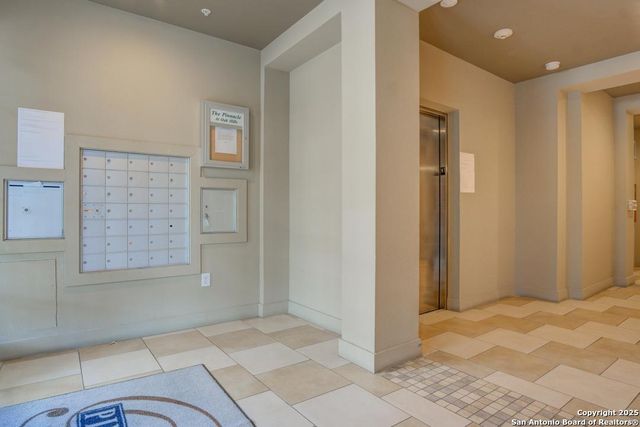 7342 Oak Manor Dr Apt 4210, San Antonio, TX 78229