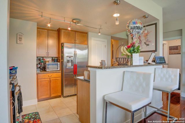 7342 Oak Manor Dr Apt 4210, San Antonio, TX 78229