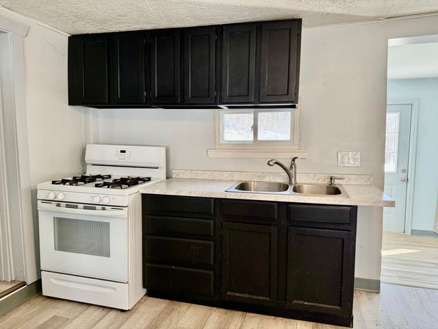 52 Pocket Hill Road, Plattsburgh, NY 12901