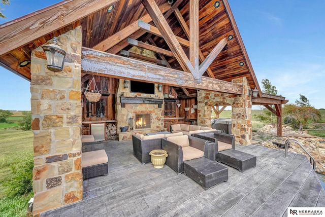 8148 W Cherry Road, Dewitt, NE 68341