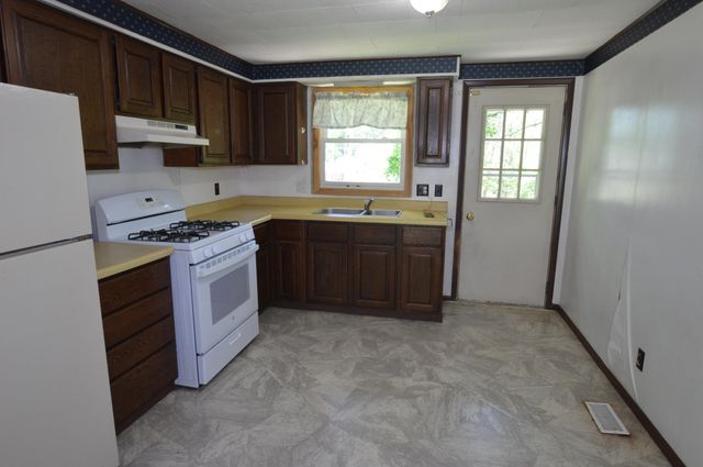 133 Niles Street, Lakeview, MI 48850
