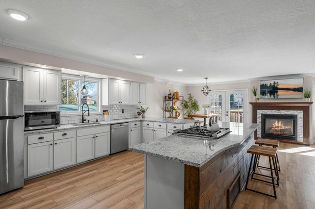 540 Orchid Lane N, Plymouth, MN 55447